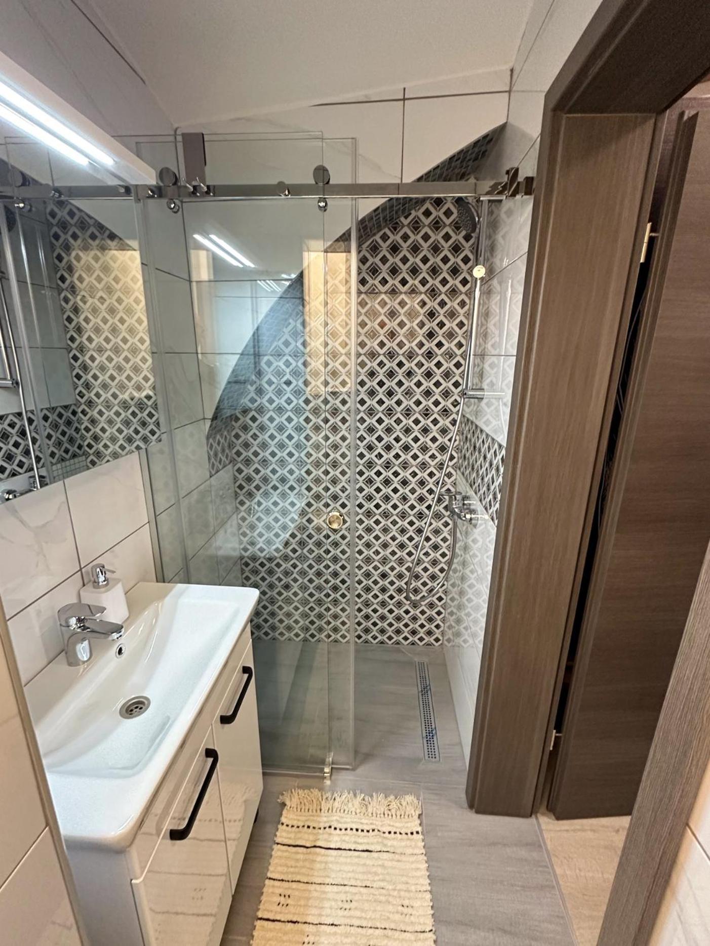 Apartments Adamas Celje Ngoại thất bức ảnh